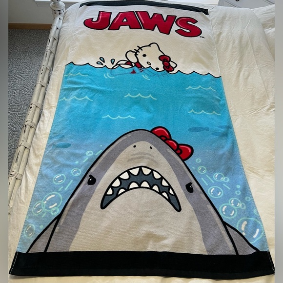 Hello Kitty Other - Universal Studios | Exclusive Hello Kitty x Jaws Beach Towel 30" x 58” | EUC